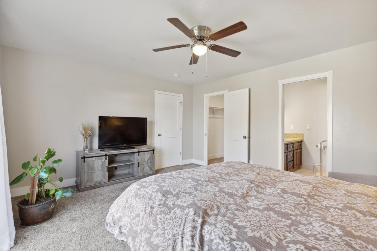 Detail Gallery Image 13 of 21 For 22356 Arnott Dr, Chowchilla,  CA 93610 - 3 Beds | 2 Baths