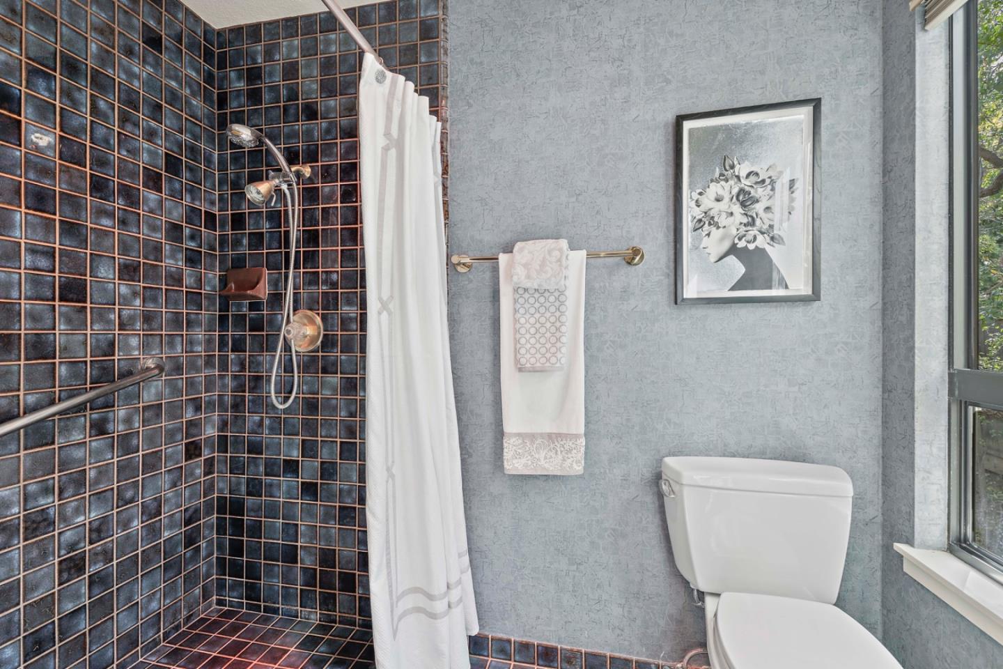 Detail Gallery Image 23 of 43 For 222 Casitas Bulevar, Los Gatos,  CA 95032 - 3 Beds | 2/1 Baths