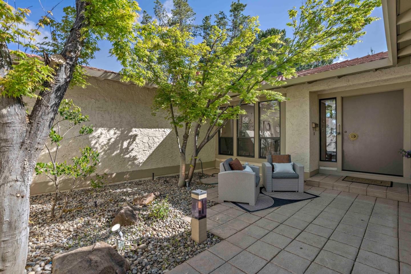 Detail Gallery Image 3 of 43 For 222 Casitas Bulevar, Los Gatos,  CA 95032 - 3 Beds | 2/1 Baths