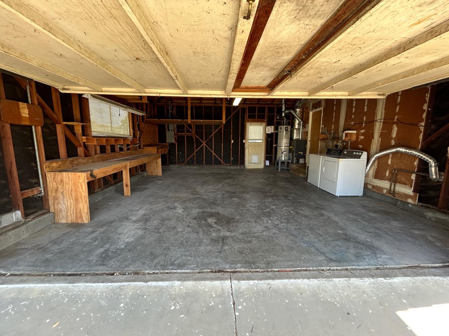 Detail Gallery Image 17 of 26 For 794 Fairfax Dr, Salinas,  CA 93901 - 3 Beds | 2 Baths
