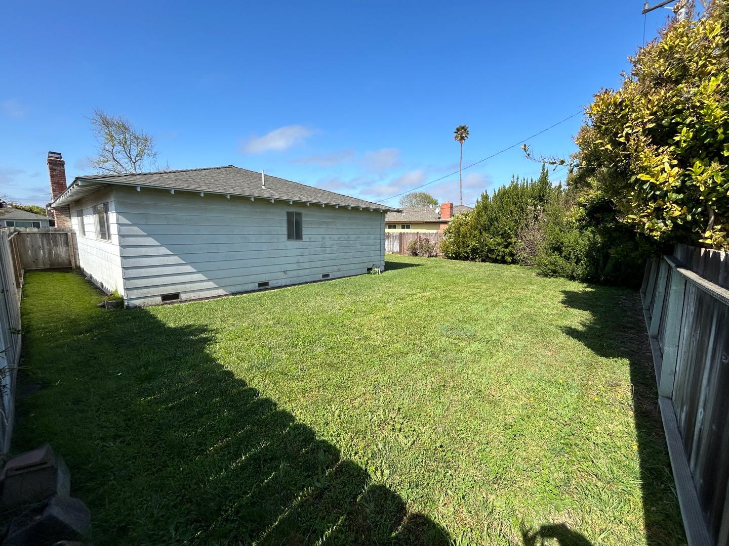Detail Gallery Image 20 of 26 For 794 Fairfax Dr, Salinas,  CA 93901 - 3 Beds | 2 Baths
