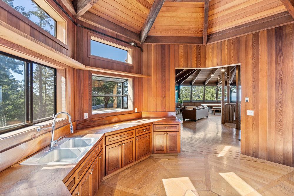 Detail Gallery Image 14 of 72 For 200 S Ranch Rd, Pescadero,  CA 94060 - 2 Beds | 2 Baths