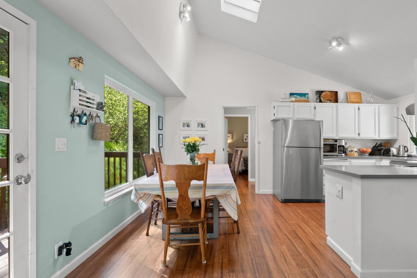 Detail Gallery Image 27 of 37 For 903 Redwood Dr, Aptos,  CA 95003 - 3 Beds | 2 Baths
