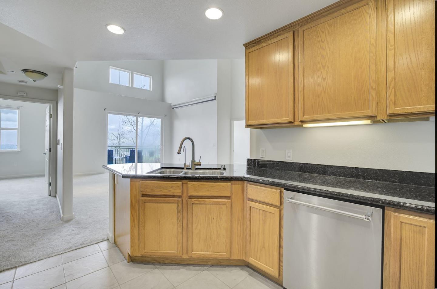 Detail Gallery Image 8 of 36 For 2988 Grassina St #629,  San Jose,  CA 95136 - 2 Beds | 2 Baths