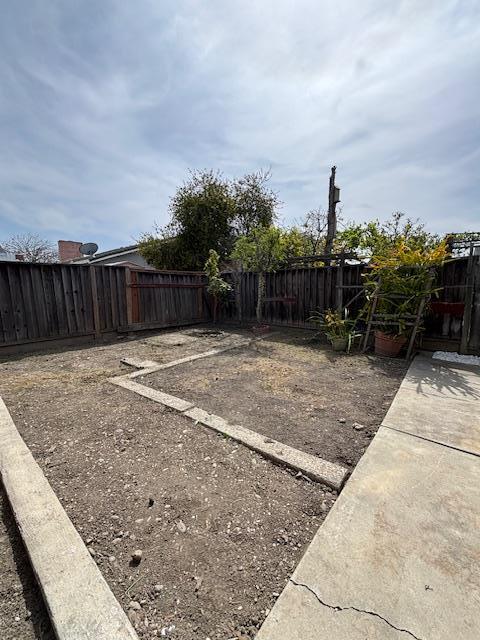 Detail Gallery Image 15 of 15 For 1758 Arroyo De Oro, San Jose,  CA 95116 - 3 Beds | 2 Baths