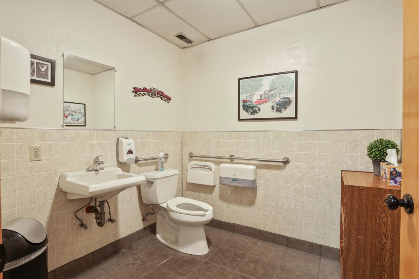 Detail Gallery Image 18 of 37 For 8709 Davis Rd, Stockton,  CA 95209 - – Beds | – Baths