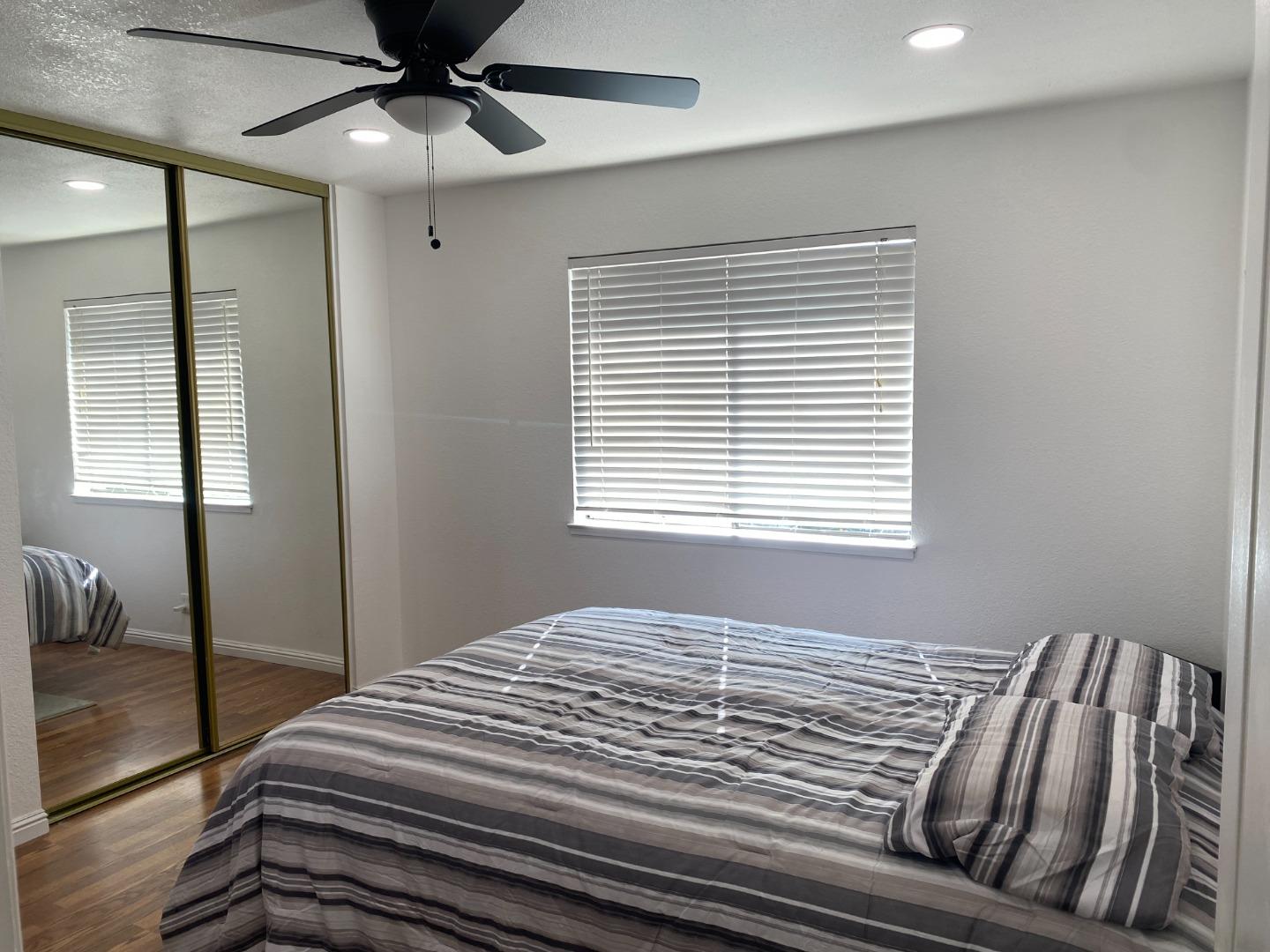 Detail Gallery Image 14 of 36 For 171 Kenbrook Cir, San Jose,  CA 95111 - 3 Beds | 1/1 Baths