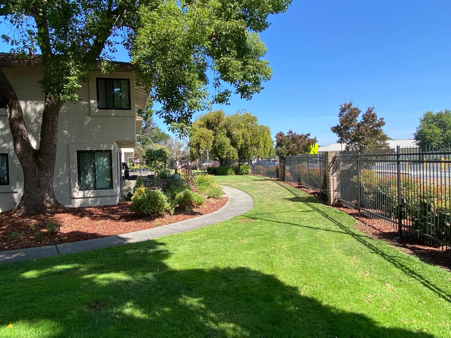 Detail Gallery Image 29 of 36 For 171 Kenbrook Cir, San Jose,  CA 95111 - 3 Beds | 1/1 Baths