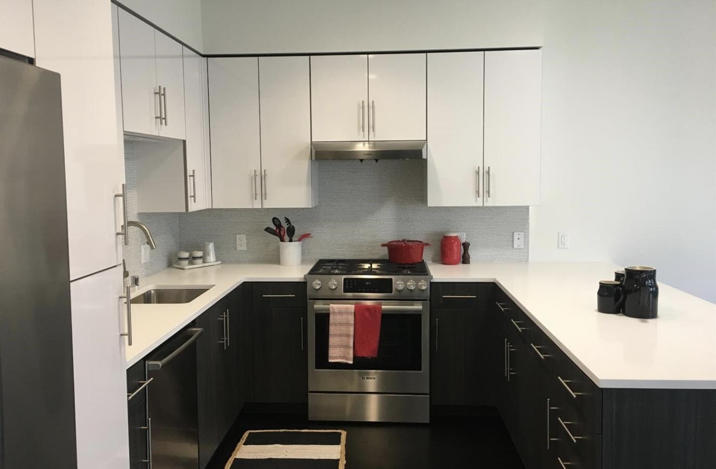 Detail Gallery Image 15 of 15 For 555 Innes Ave #408,  San Francisco,  CA 94124 - 2 Beds | 2 Baths