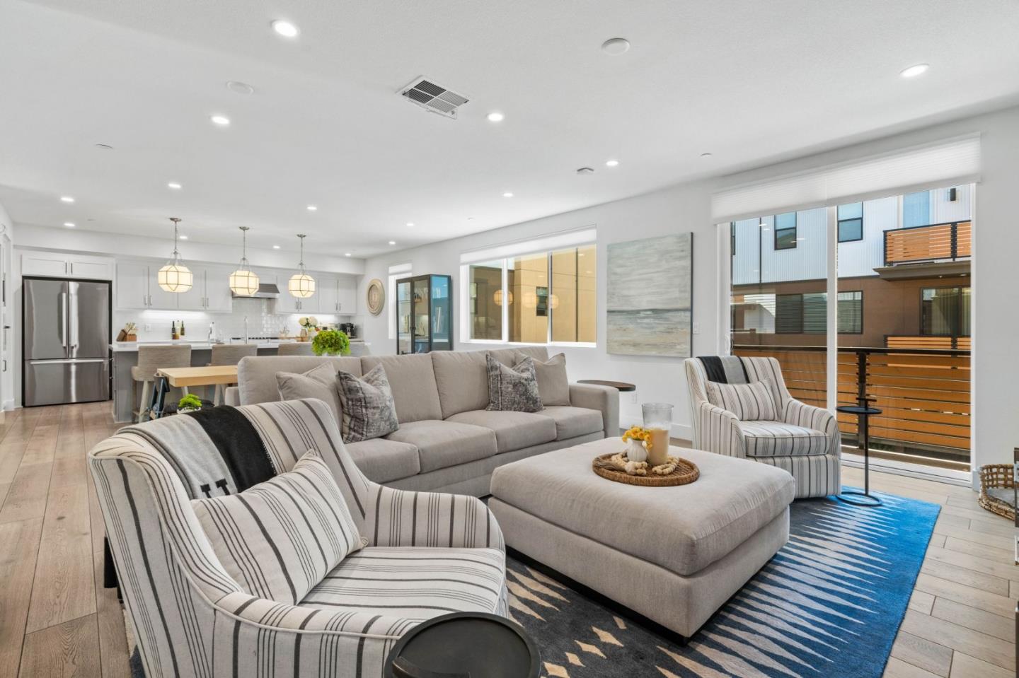 Detail Gallery Image 15 of 38 For 16321 Hamsher Ct, Los Gatos,  CA 95032 - 1 Beds | 1/1 Baths