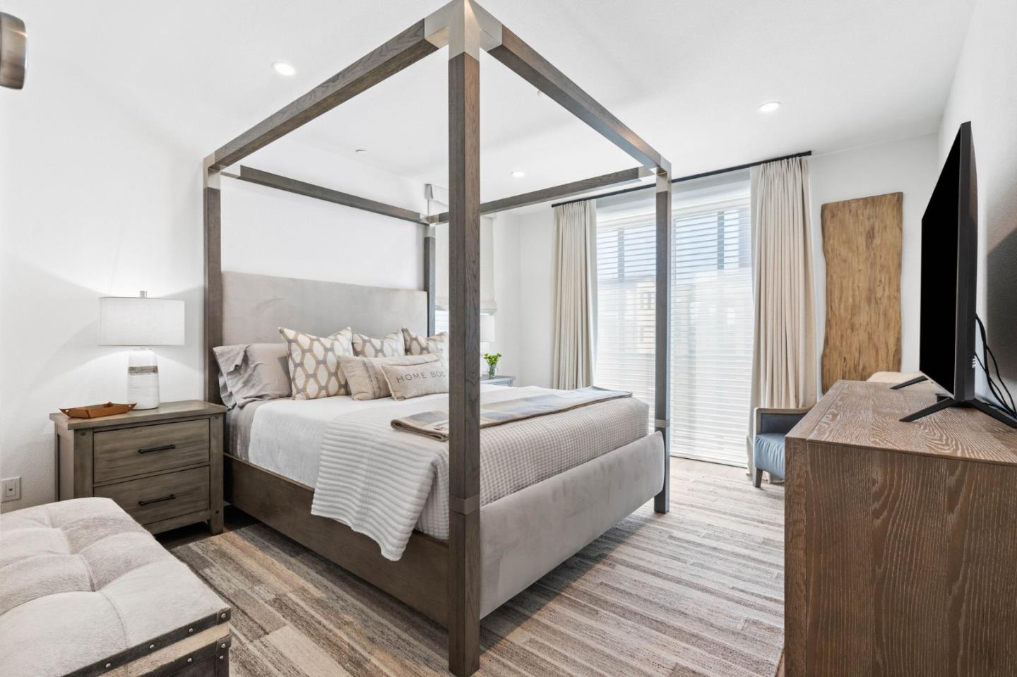 Detail Gallery Image 20 of 38 For 16321 Hamsher Ct, Los Gatos,  CA 95032 - 1 Beds | 1/1 Baths