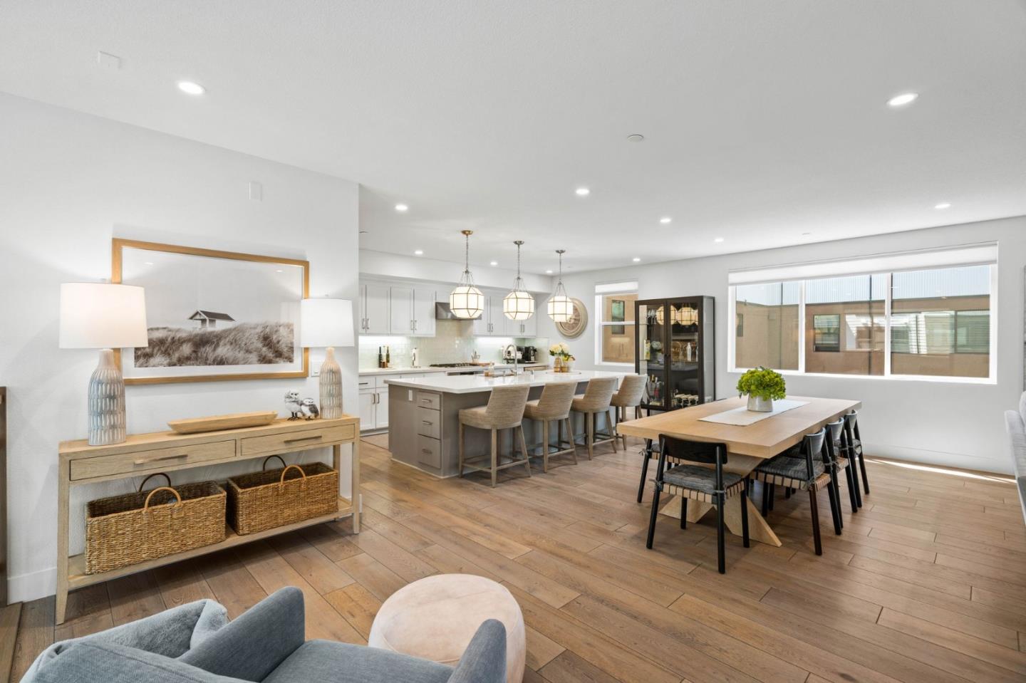 Detail Gallery Image 7 of 38 For 16321 Hamsher Ct, Los Gatos,  CA 95032 - 1 Beds | 1/1 Baths