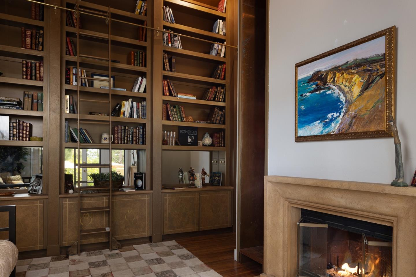 Detail Gallery Image 11 of 47 For 1579 Griffin Rd, Pebble Beach,  CA 93953 - 6 Beds | 4/1 Baths