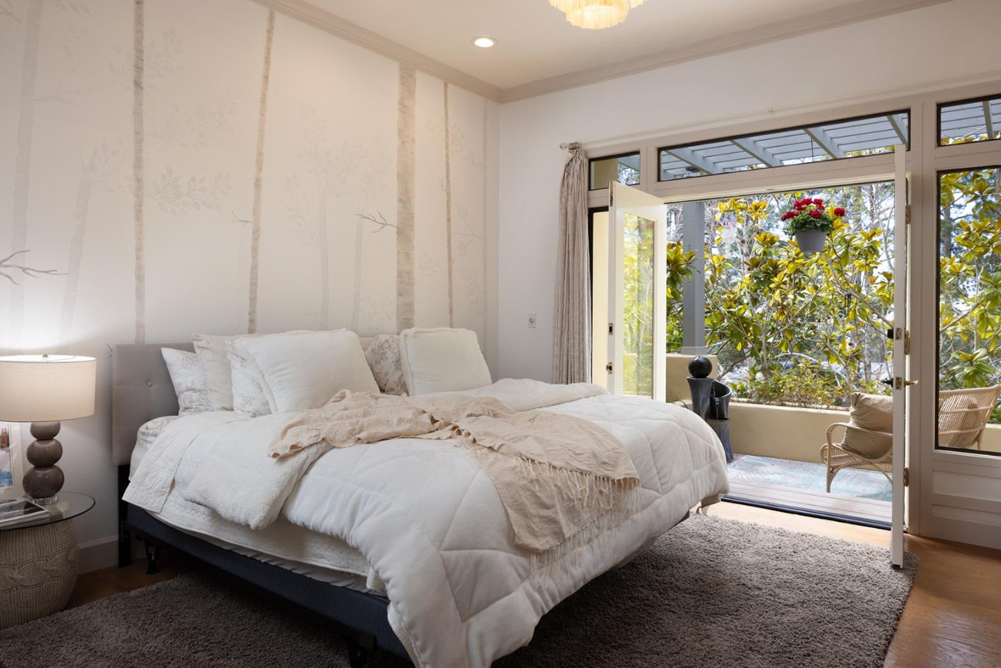 Detail Gallery Image 26 of 47 For 1579 Griffin Rd, Pebble Beach,  CA 93953 - 6 Beds | 4/1 Baths