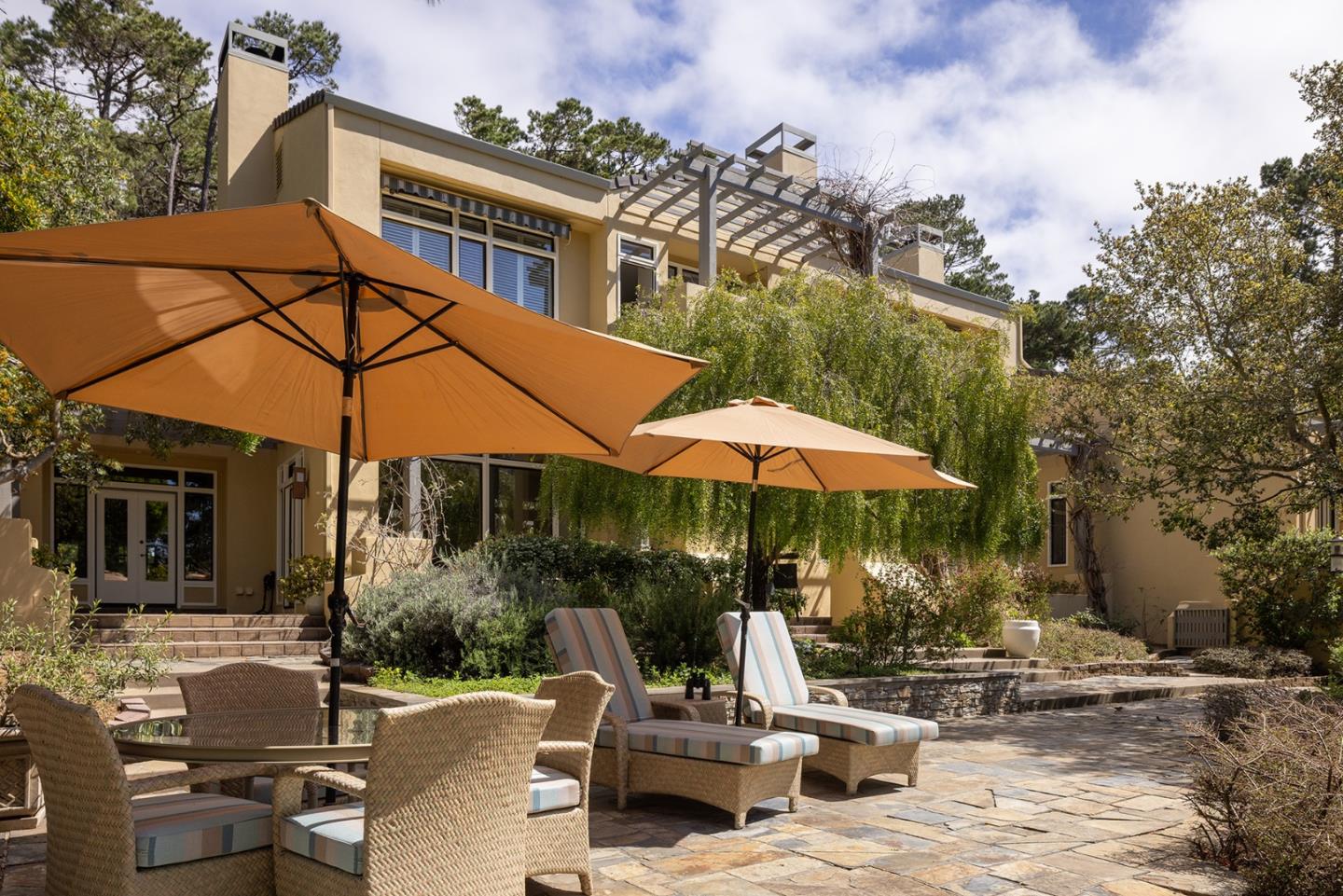 Detail Gallery Image 42 of 47 For 1579 Griffin Rd, Pebble Beach,  CA 93953 - 6 Beds | 4/1 Baths