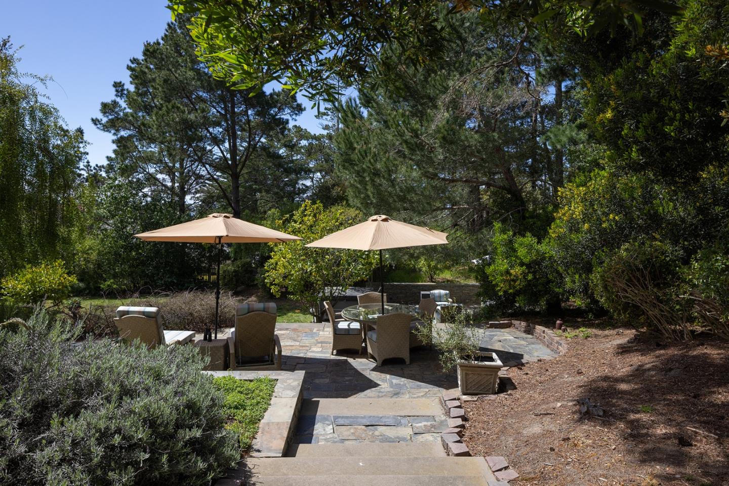 Detail Gallery Image 45 of 47 For 1579 Griffin Rd, Pebble Beach,  CA 93953 - 6 Beds | 4/1 Baths