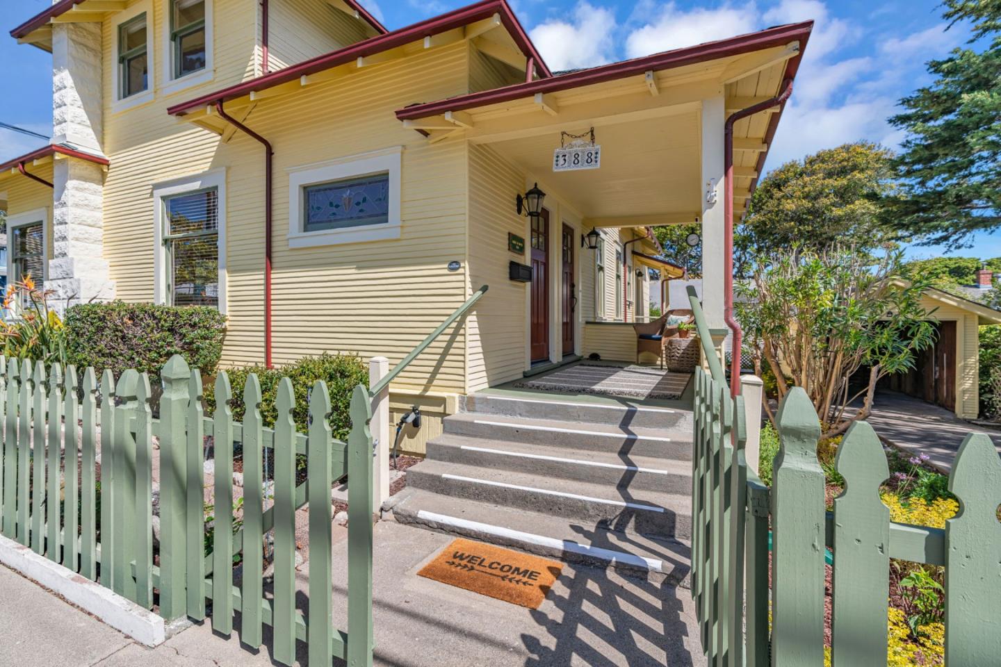 Detail Gallery Image 3 of 25 For 388 Central Ave, Pacific Grove,  CA 93950 - 4 Beds | 3 Baths