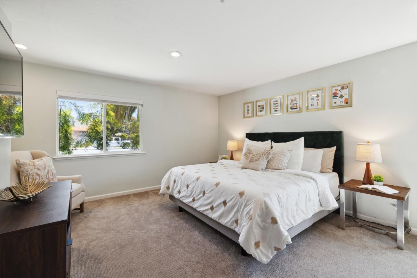 Detail Gallery Image 17 of 82 For 711 Darwin St, Santa Cruz,  CA 95062 - 2 Beds | 2 Baths