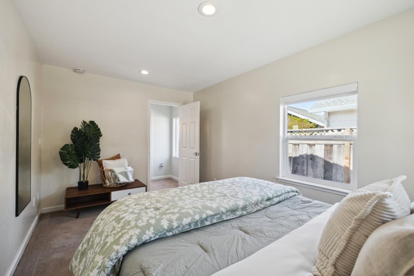 Detail Gallery Image 24 of 82 For 711 Darwin St, Santa Cruz,  CA 95062 - 2 Beds | 2 Baths