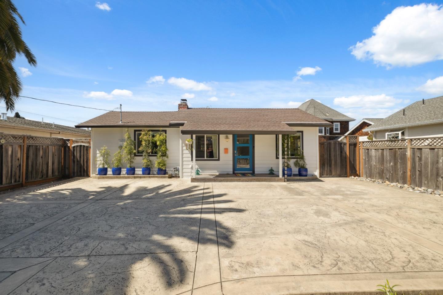 Detail Gallery Image 46 of 82 For 711 Darwin St, Santa Cruz,  CA 95062 - 2 Beds | 2 Baths