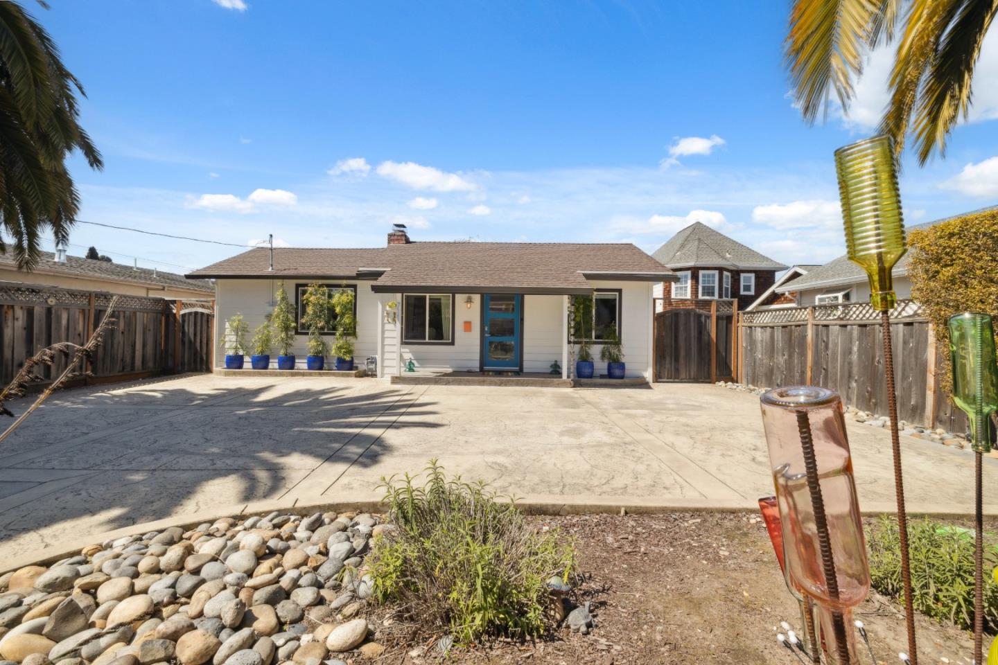 Detail Gallery Image 47 of 82 For 711 Darwin St, Santa Cruz,  CA 95062 - 2 Beds | 2 Baths