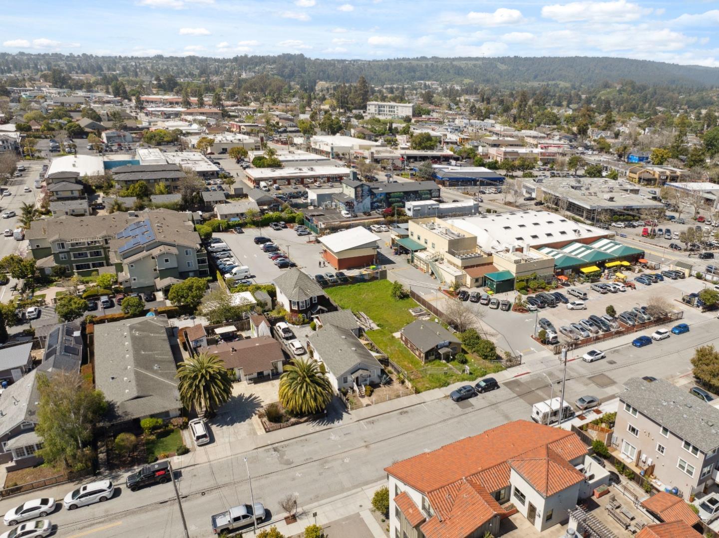 Detail Gallery Image 60 of 82 For 711 Darwin St, Santa Cruz,  CA 95062 - 2 Beds | 2 Baths