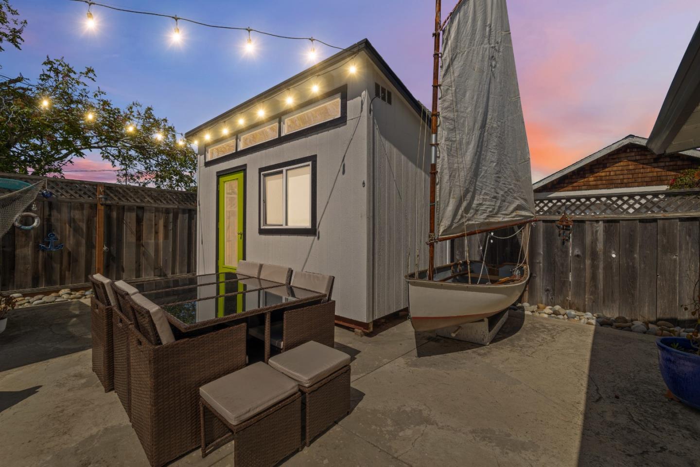 Detail Gallery Image 70 of 82 For 711 Darwin St, Santa Cruz,  CA 95062 - 2 Beds | 2 Baths