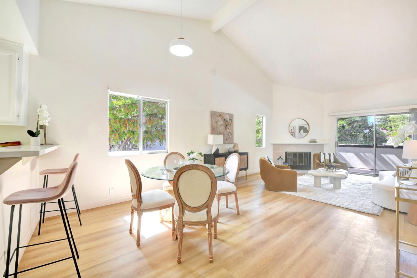 Detail Gallery Image 3 of 32 For 1400 Bowe Ave #1808,  Santa Clara,  CA 95051 - 2 Beds | 2 Baths