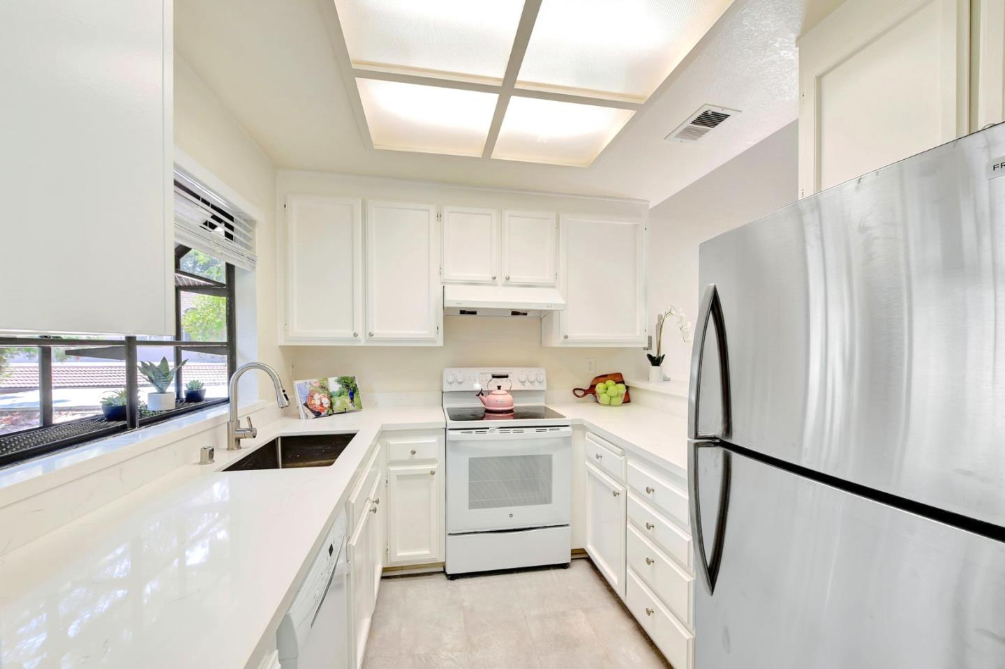 Detail Gallery Image 6 of 32 For 1400 Bowe Ave #1808,  Santa Clara,  CA 95051 - 2 Beds | 2 Baths