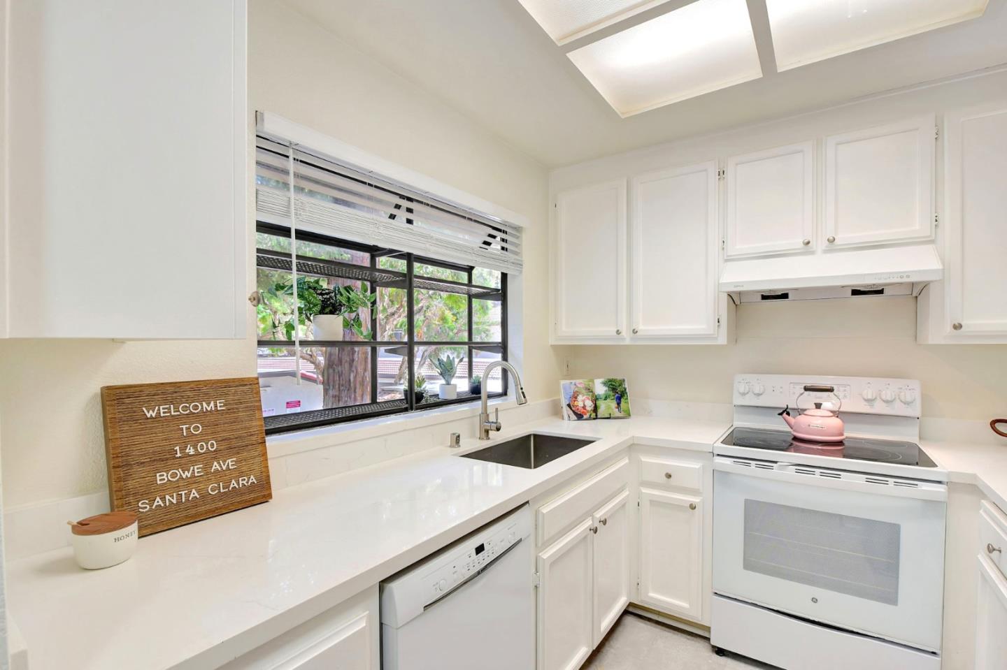 Detail Gallery Image 7 of 32 For 1400 Bowe Ave #1808,  Santa Clara,  CA 95051 - 2 Beds | 2 Baths