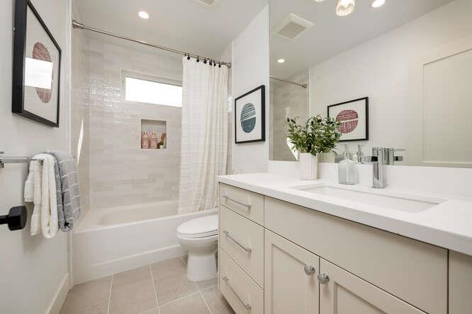 Detail Gallery Image 26 of 26 For 782 Elm #B,  San Carlos,  CA 94070 - 4 Beds | 3/1 Baths