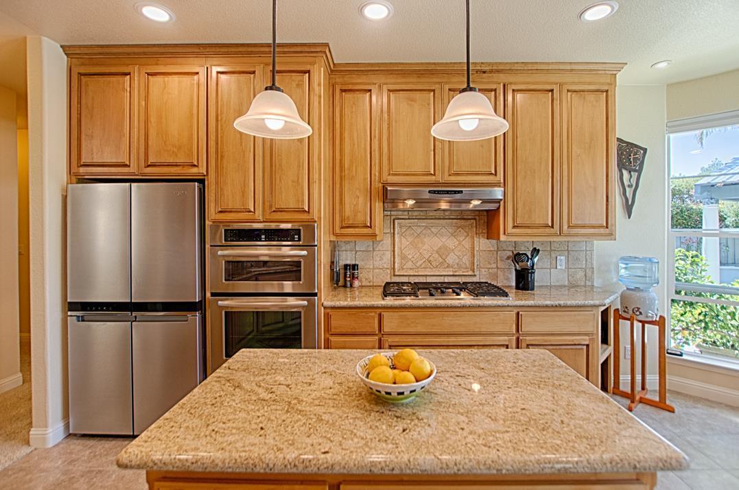 Detail Gallery Image 25 of 53 For 106 Santina Ct, Santa Cruz,  CA 95062 - 3 Beds | 2/1 Baths