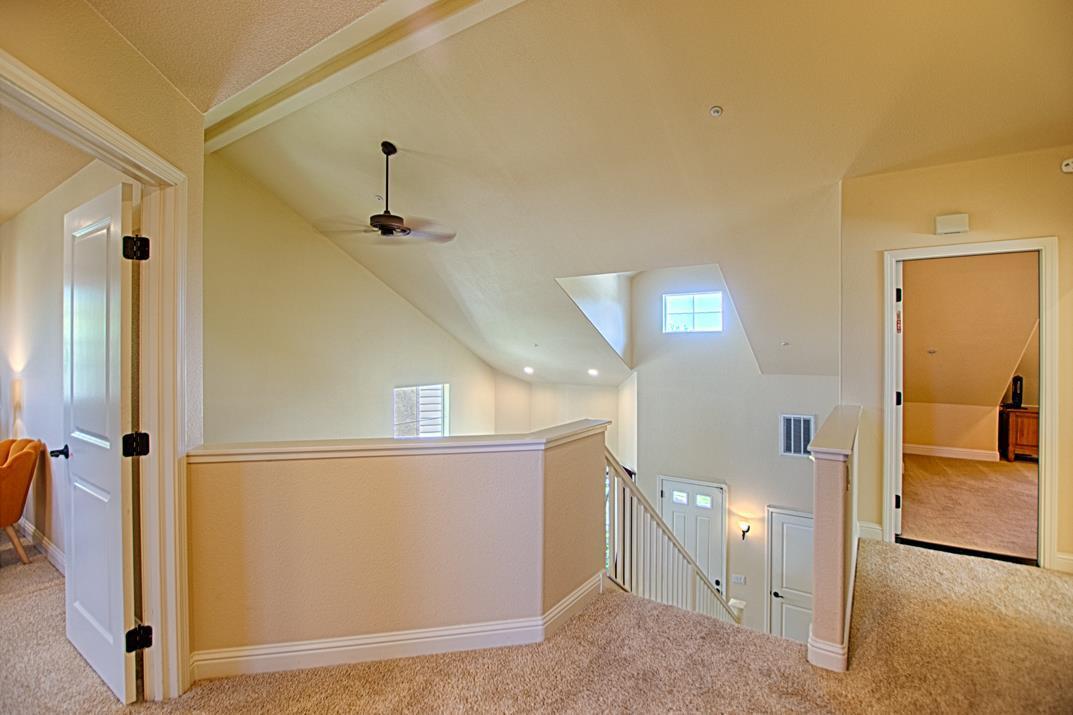 Detail Gallery Image 32 of 53 For 106 Santina Ct, Santa Cruz,  CA 95062 - 3 Beds | 2/1 Baths