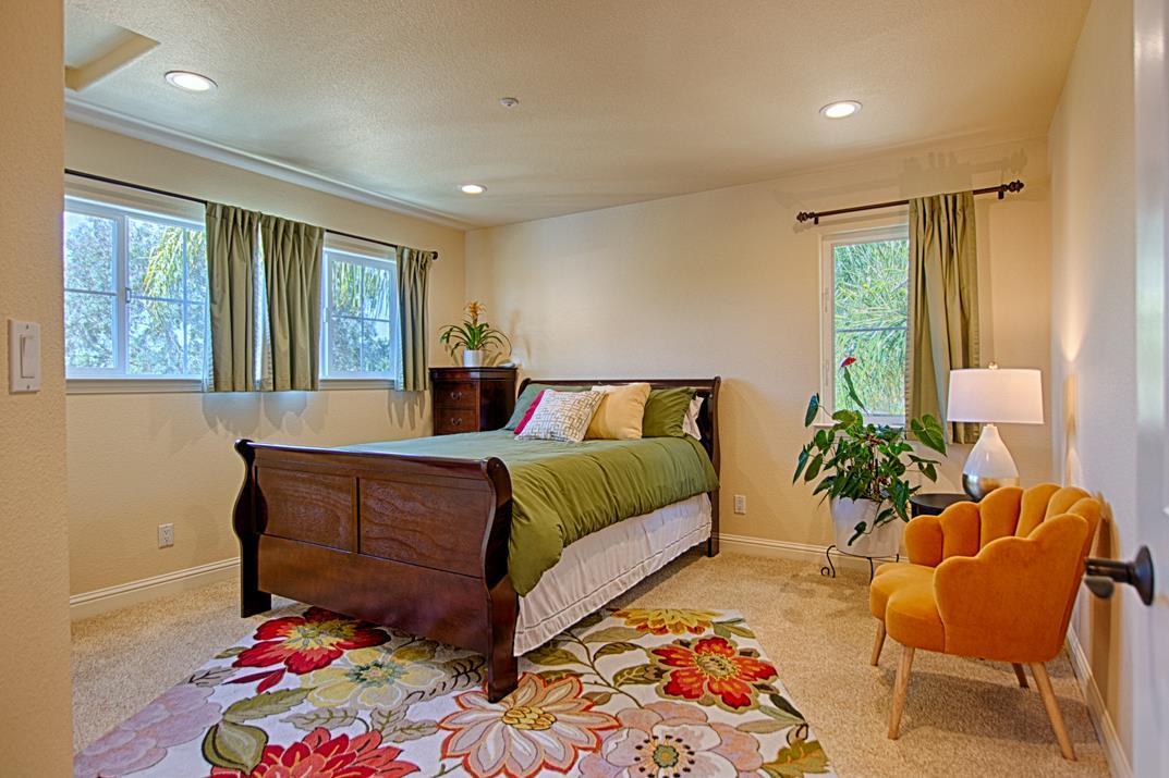 Detail Gallery Image 34 of 53 For 106 Santina Ct, Santa Cruz,  CA 95062 - 3 Beds | 2/1 Baths