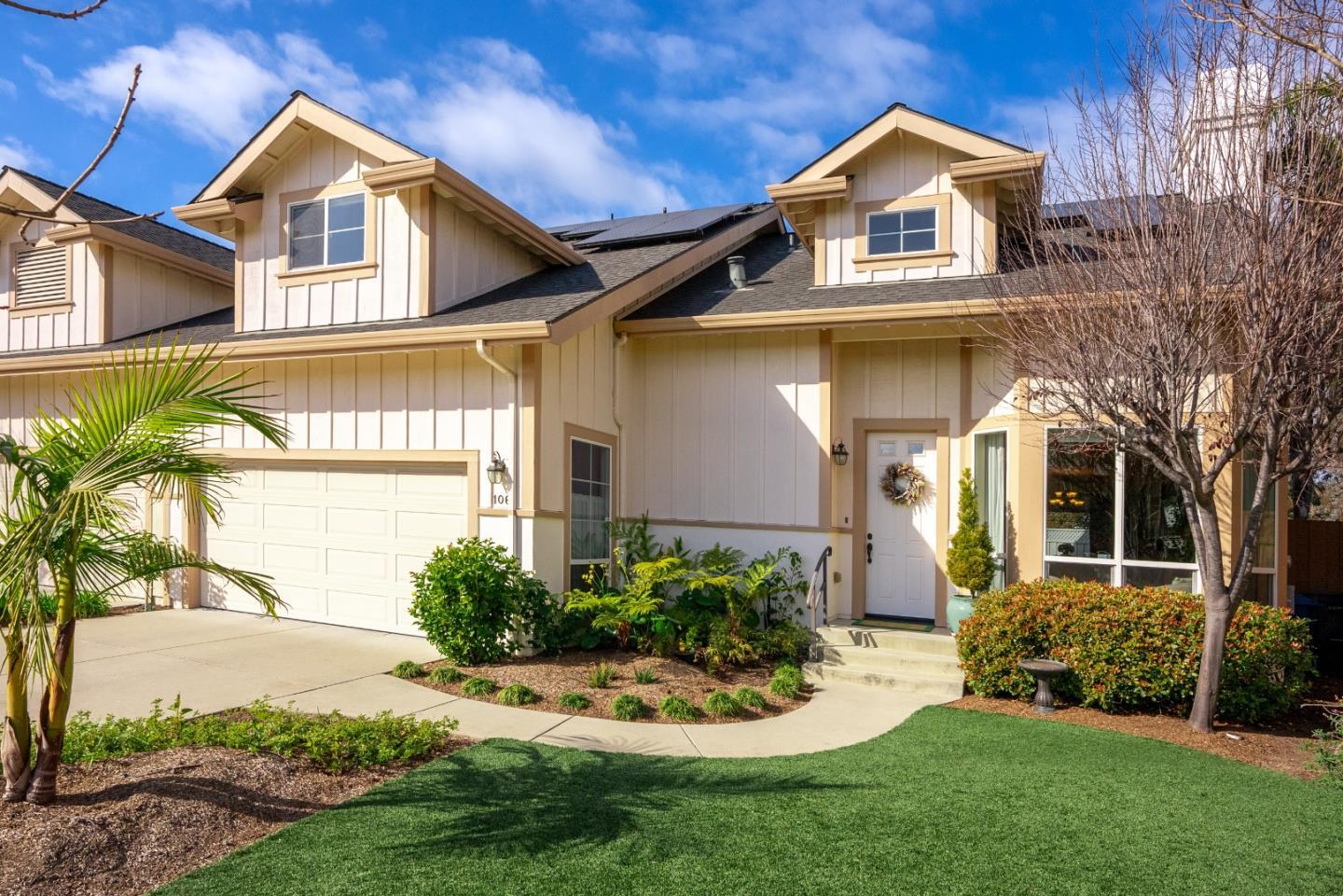 Detail Gallery Image 5 of 53 For 106 Santina Ct, Santa Cruz,  CA 95062 - 3 Beds | 2/1 Baths