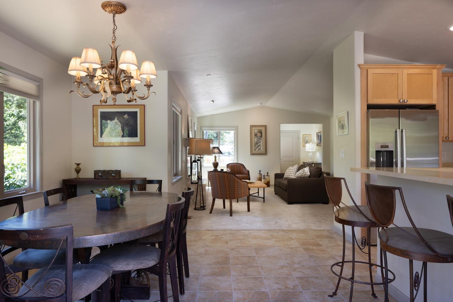 Detail Gallery Image 12 of 23 For 594 Viejo Rd, Carmel,  CA 93923 - 2 Beds | 2 Baths