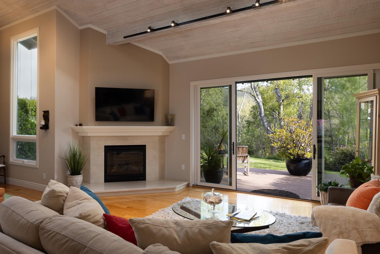 Detail Gallery Image 1 of 36 For 28092 Barn Way, Carmel,  CA 93923 - 2 Beds | 2 Baths