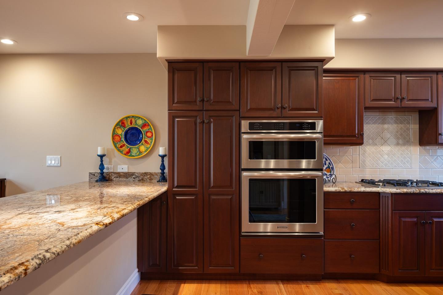 Detail Gallery Image 11 of 36 For 28092 Barn Way, Carmel,  CA 93923 - 2 Beds | 2 Baths