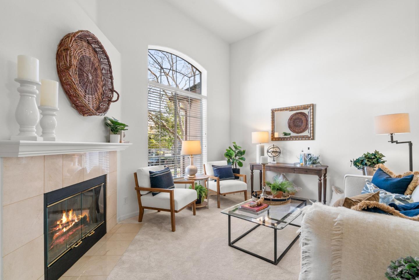 Detail Gallery Image 2 of 30 For 967 Nattinger Way, San Jose,  CA 95125 - 2 Beds | 2/1 Baths