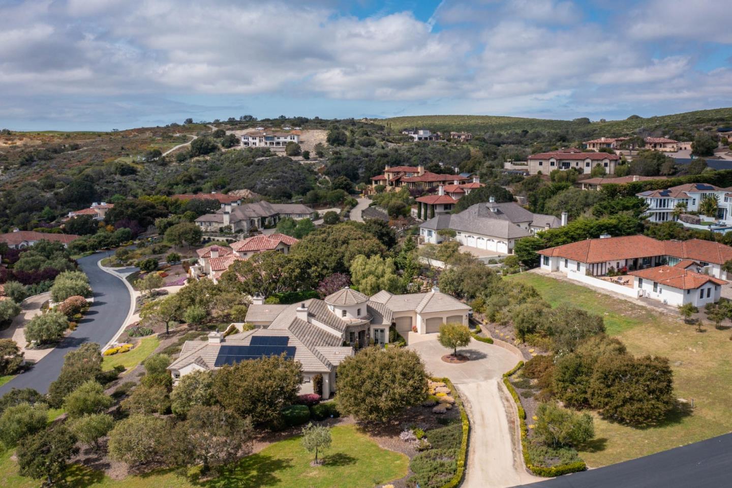 Detail Gallery Image 35 of 44 For 500 Estrella Doro, Monterey,  CA 93940 - 4 Beds | 3/1 Baths