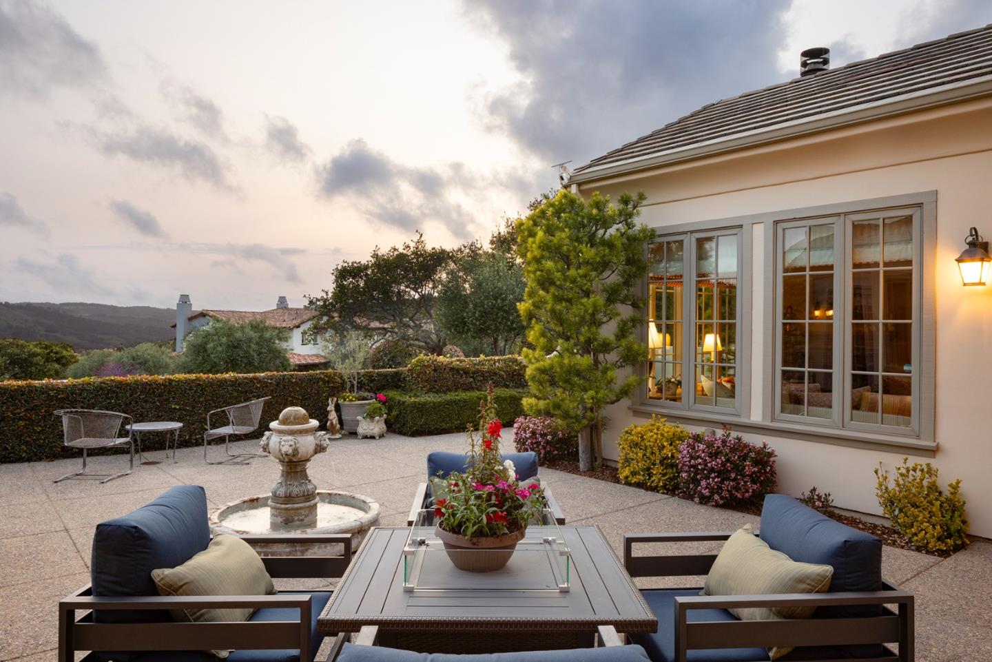 Detail Gallery Image 38 of 44 For 500 Estrella Doro, Monterey,  CA 93940 - 4 Beds | 3/1 Baths