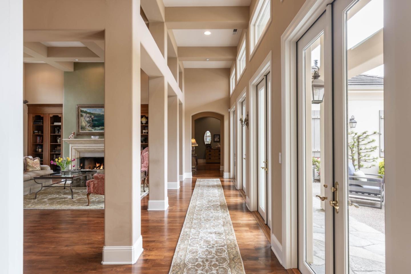 Detail Gallery Image 8 of 44 For 500 Estrella Doro, Monterey,  CA 93940 - 4 Beds | 3/1 Baths