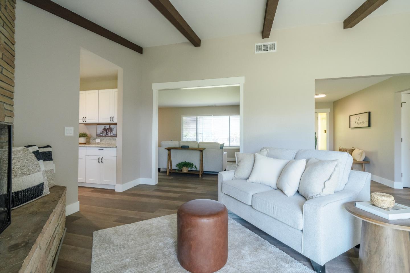 Detail Gallery Image 14 of 36 For 5150 San Felipe Rd, Hollister,  CA 95023 - 4 Beds | 2 Baths