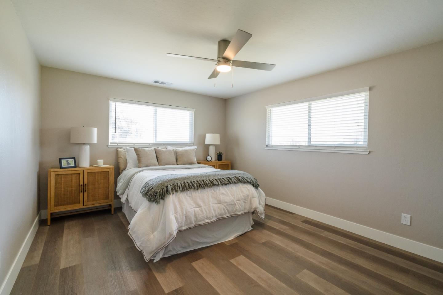 Detail Gallery Image 20 of 36 For 5150 San Felipe Rd, Hollister,  CA 95023 - 4 Beds | 2 Baths
