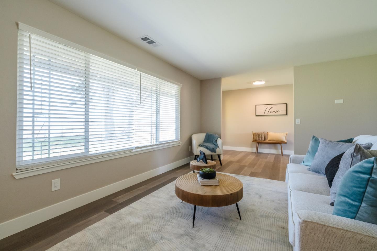 Detail Gallery Image 7 of 36 For 5150 San Felipe Rd, Hollister,  CA 95023 - 4 Beds | 2 Baths