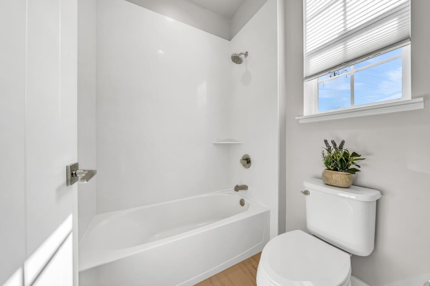 Detail Gallery Image 22 of 56 For 6014 Rocco Ct, San Jose,  CA 95120 - 4 Beds | 2/1 Baths