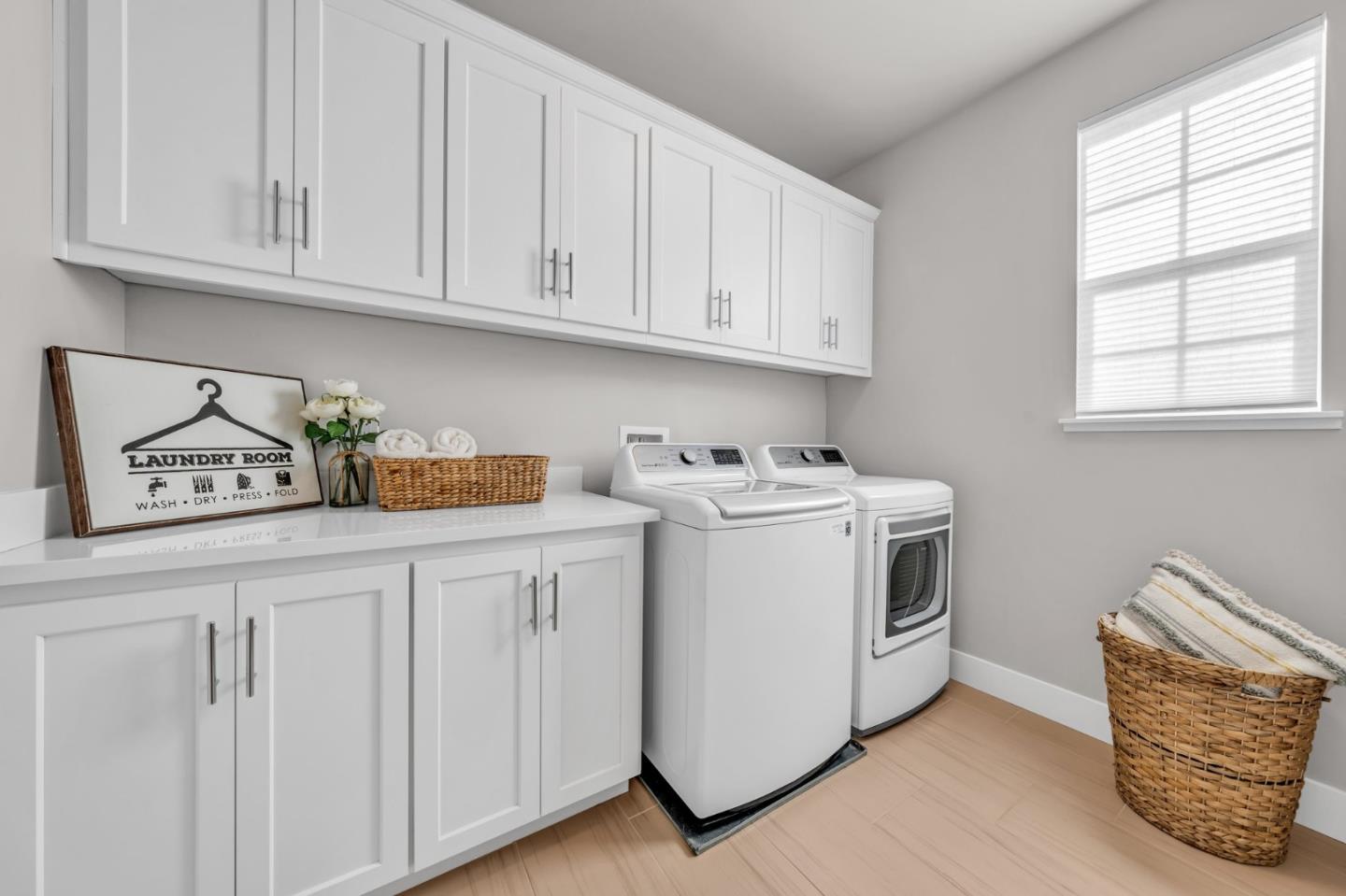 Detail Gallery Image 23 of 56 For 6014 Rocco Ct, San Jose,  CA 95120 - 4 Beds | 2/1 Baths