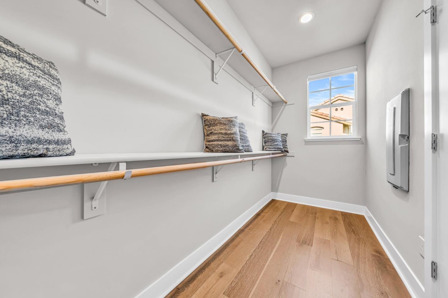 Detail Gallery Image 34 of 56 For 6014 Rocco Ct, San Jose,  CA 95120 - 4 Beds | 2/1 Baths