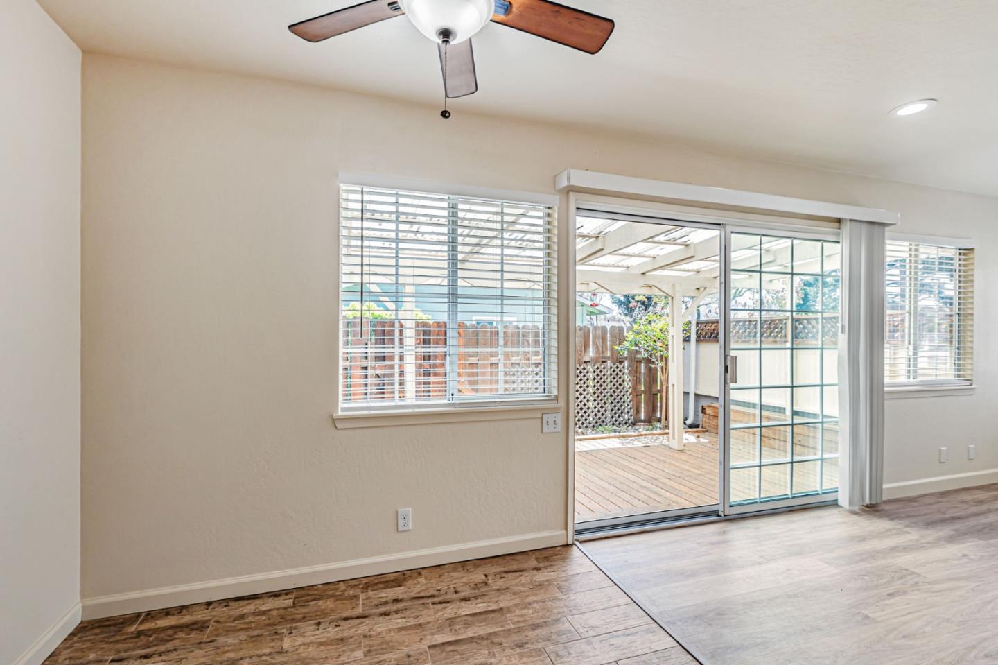 Detail Gallery Image 13 of 43 For 4631 Whitwood Ln, San Jose,  CA 95130 - – Beds | – Baths
