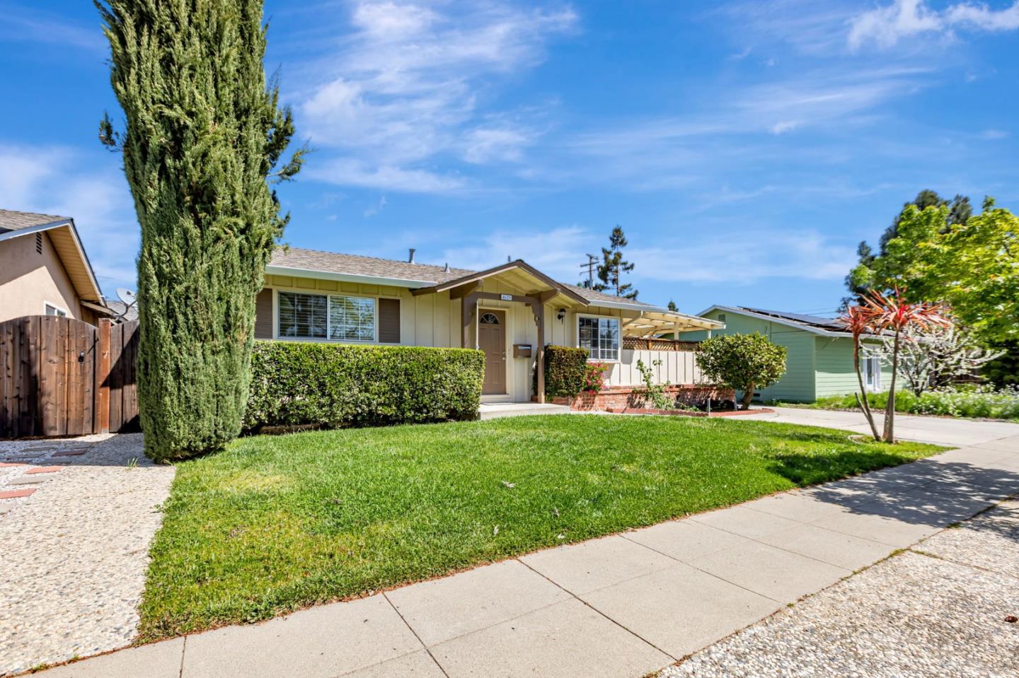 Detail Gallery Image 2 of 43 For 4631 Whitwood Ln, San Jose,  CA 95130 - – Beds | – Baths